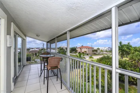 1477 Park Beach Circle Punta Gorda FL 33950