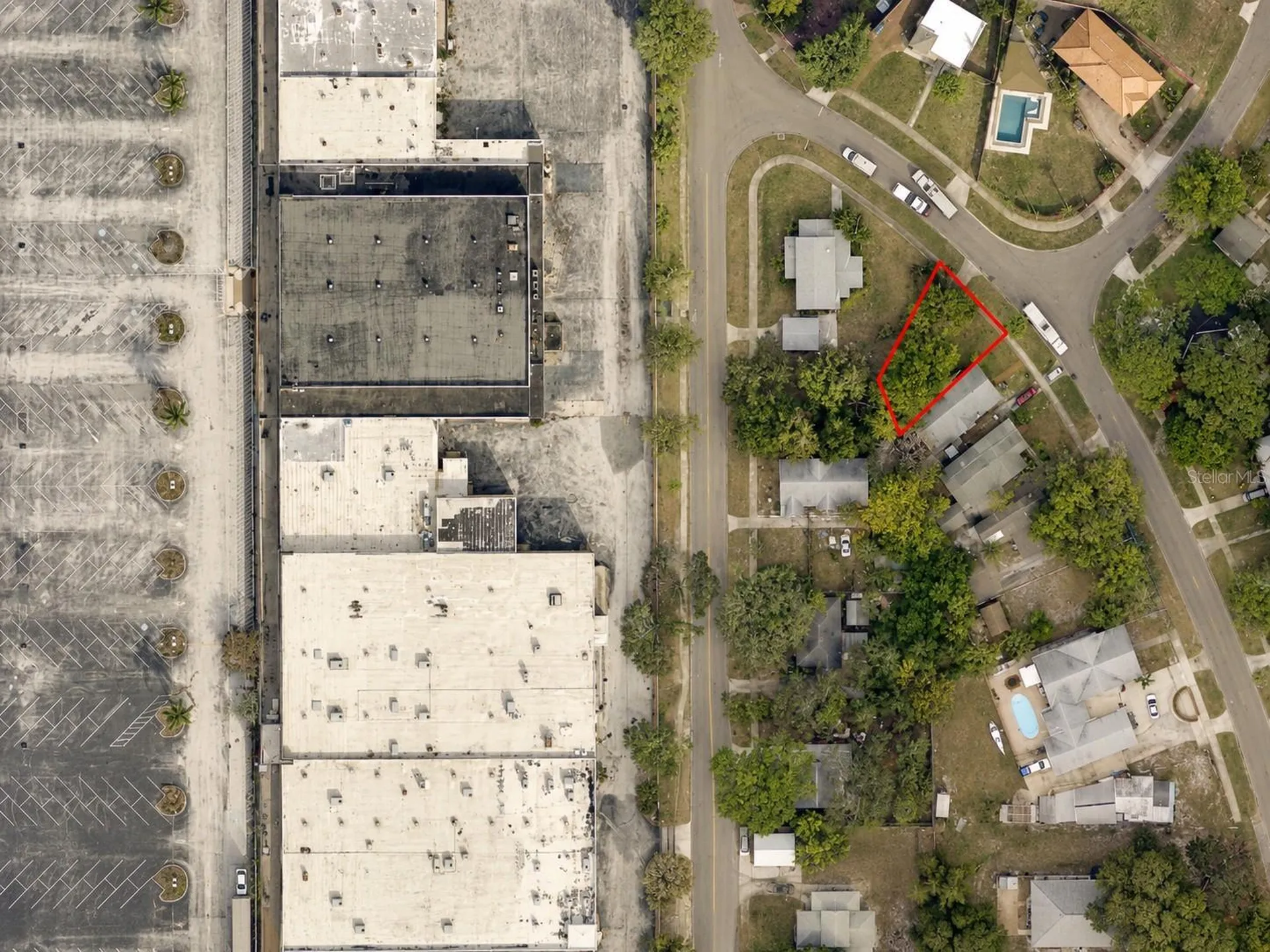 Juanita Way S St Petersburg FL 33705