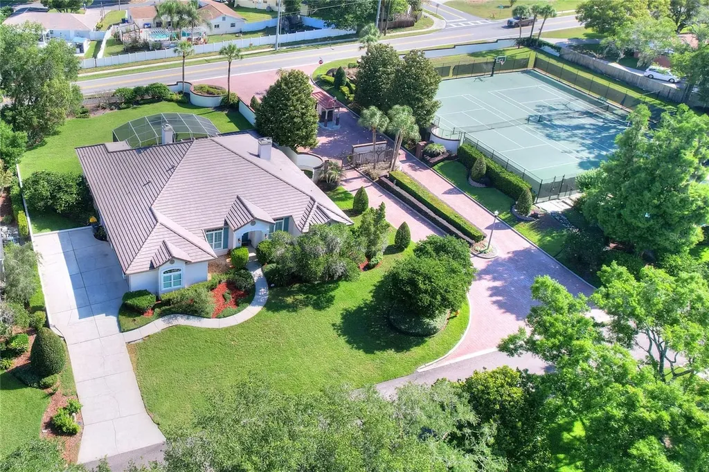 5019 Lake In The Woods Boulevard Lakeland FL 33813