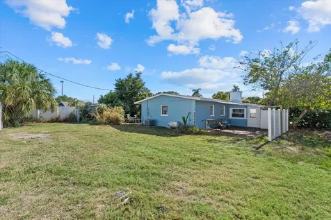 4015 52nd Street Court W Bradenton FL 34209