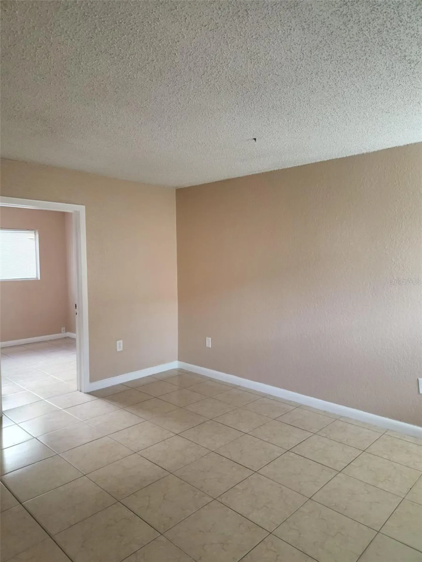 728 Ridenhour Circle Orlando FL 32809