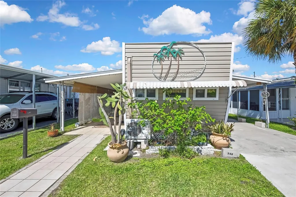 800 32nd Avenue S St Petersburg FL 33705