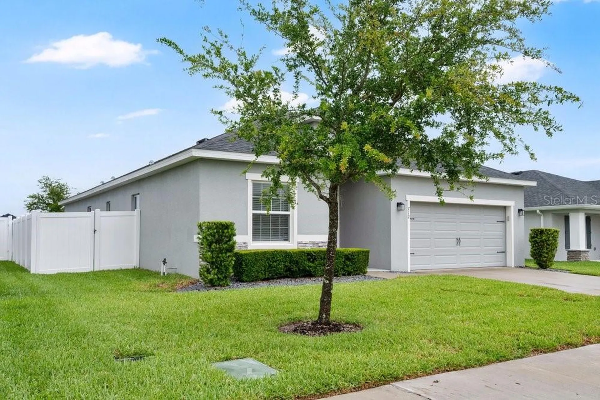 712 Daphne Drive Polk City FL 33868