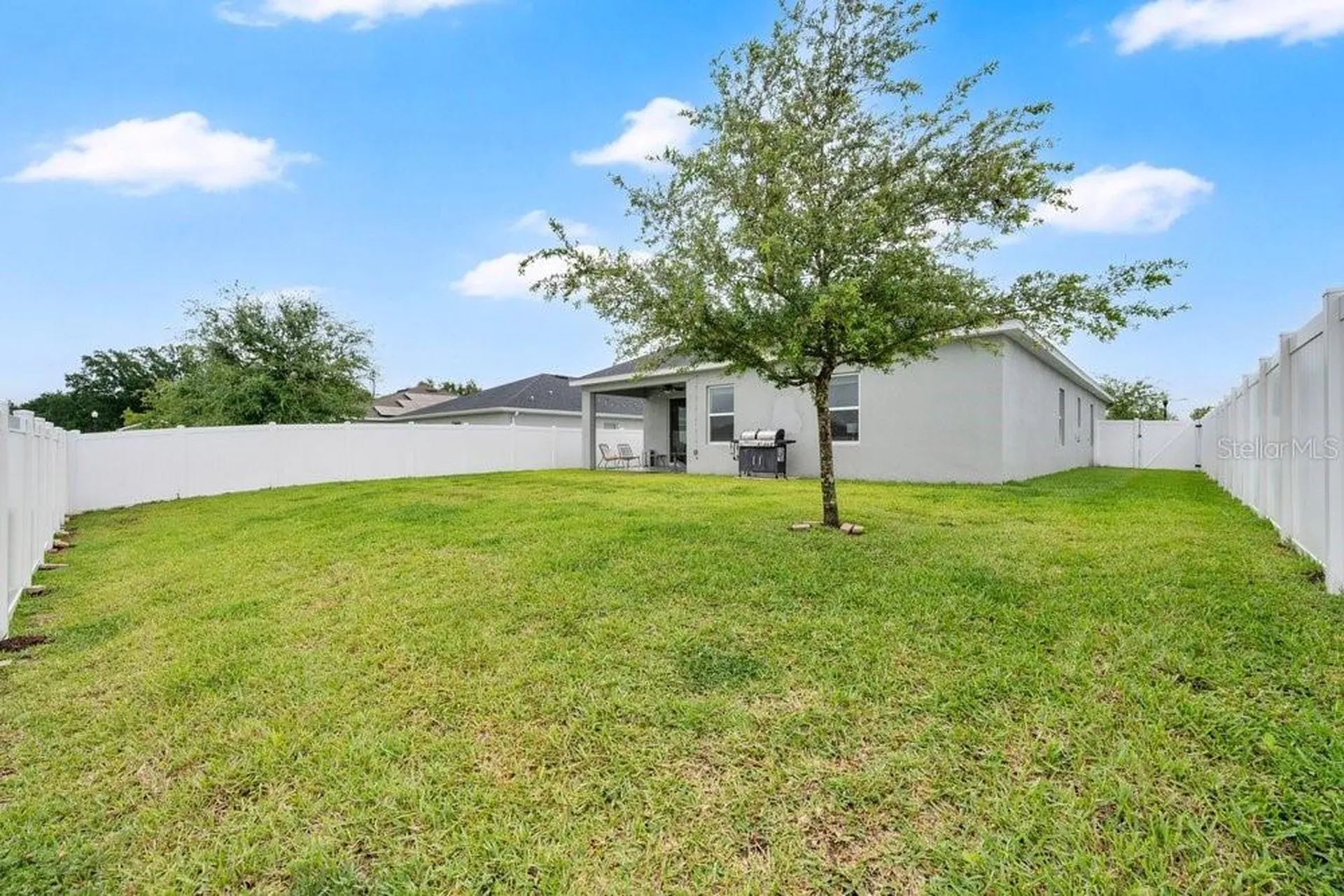 712 Daphne Drive Polk City FL 33868