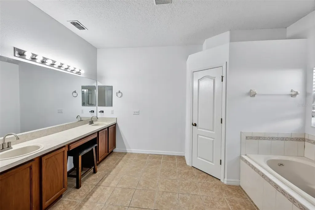 13728 Fox Glove Street Winter Garden FL 34787