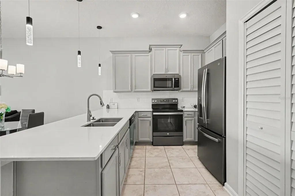 833 Ocean Course Avenue Davenport FL 33896