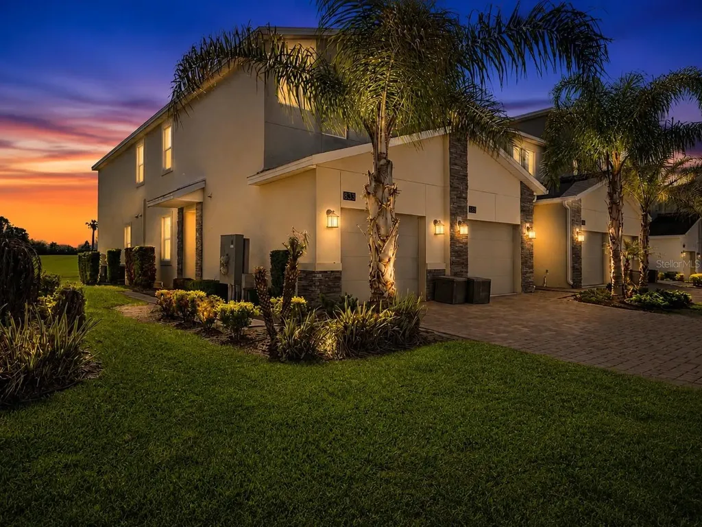 833 Ocean Course Avenue Davenport FL 33896