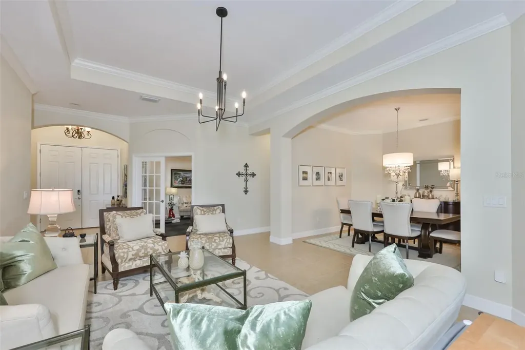 1618 Emerald Dunes Drive Sun City Center FL 33573