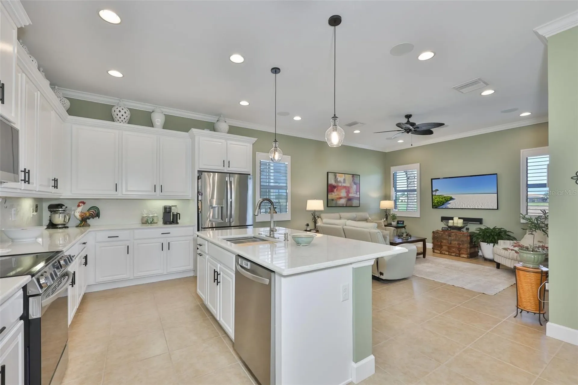 1618 Emerald Dunes Drive Sun City Center FL 33573