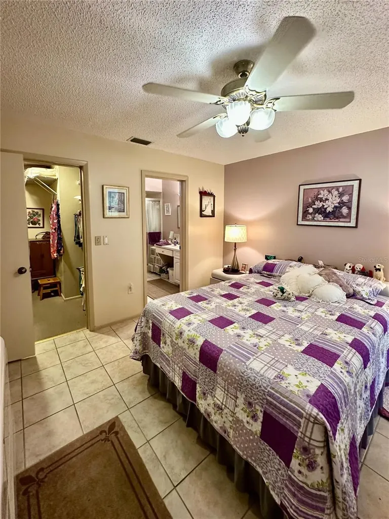 3332 Tallywood Court Sarasota FL 34237