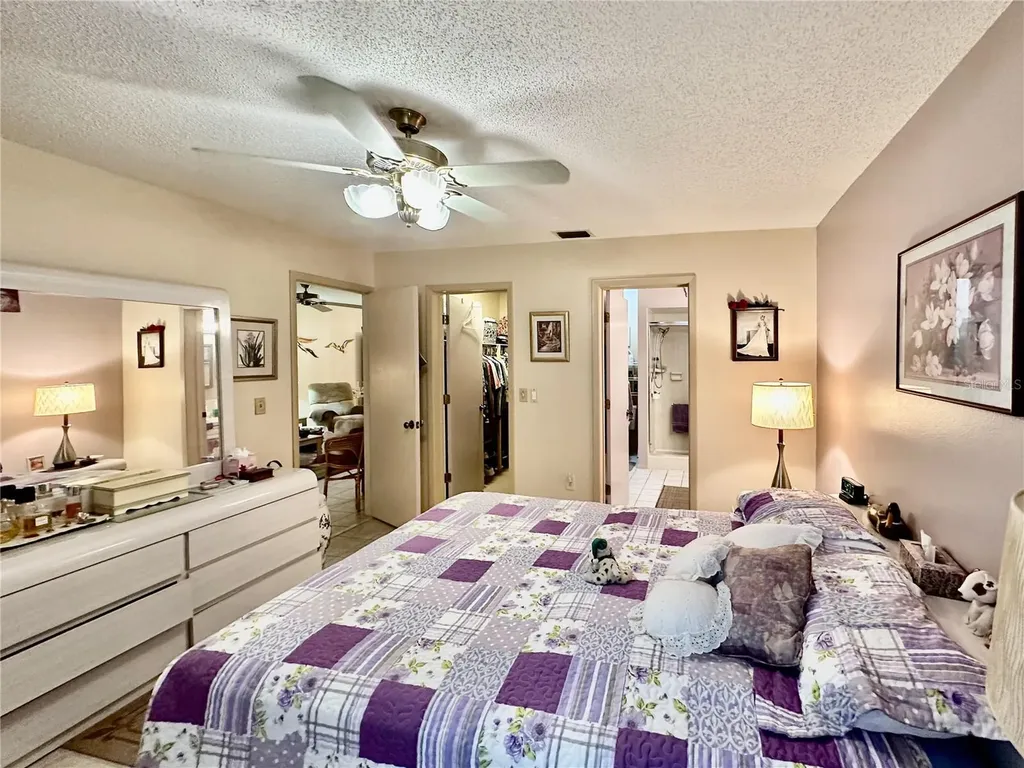 3332 Tallywood Court Sarasota FL 34237
