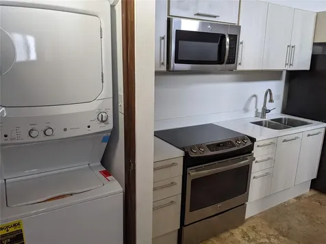 253 Luna Street San Juan PR 00901