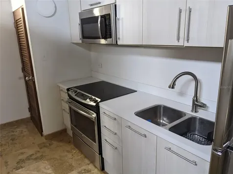 253 Luna Street San Juan PR 00901