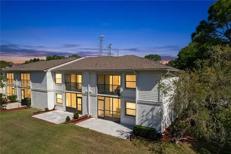 202 Meadow Lane Oldsmar FL 34677