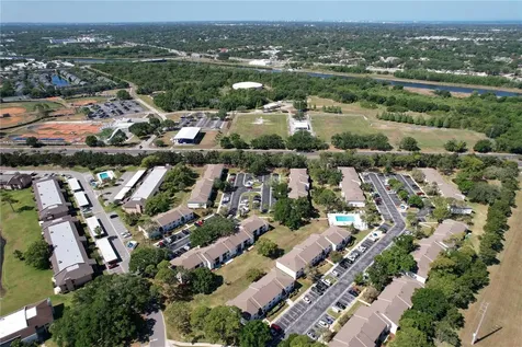 202 Meadow Lane Oldsmar FL 34677