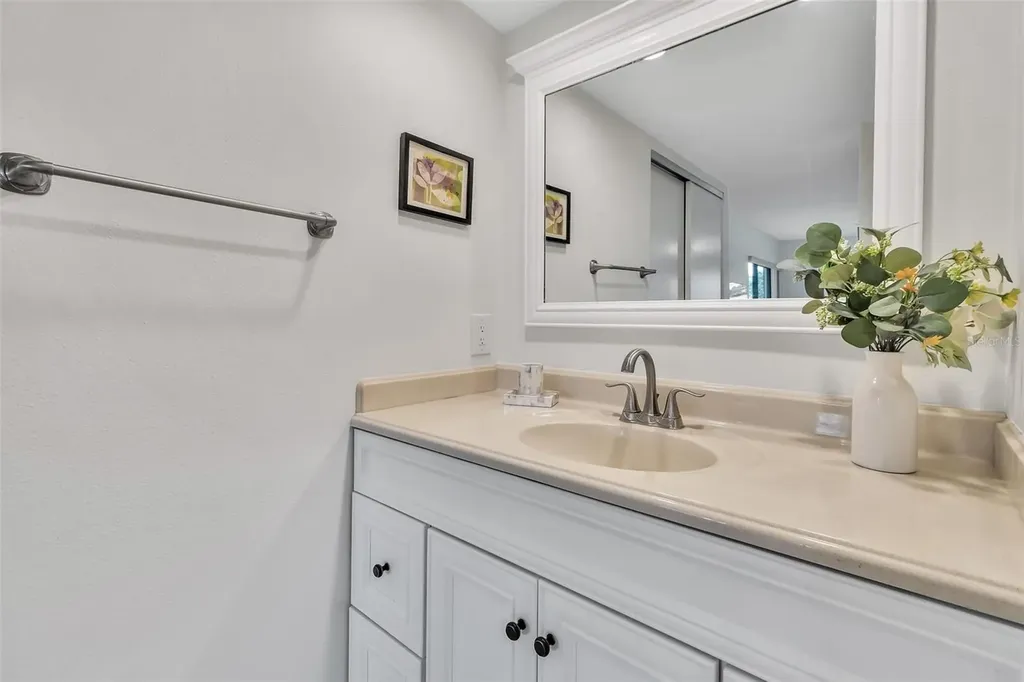 5224 Lake Village Drive Sarasota FL 34235
