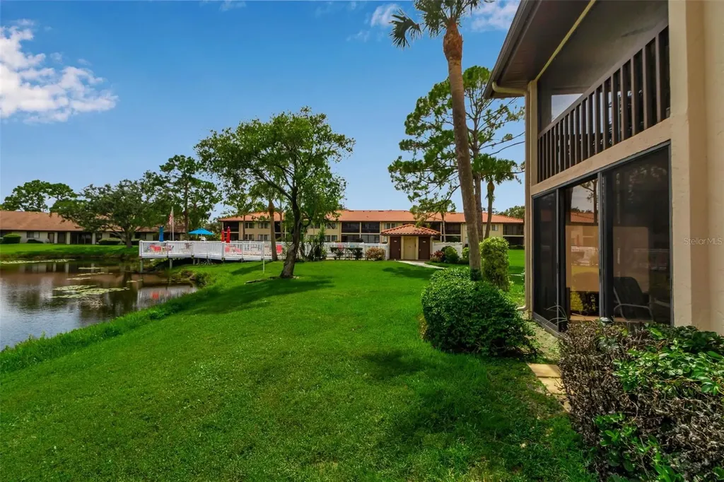 5224 Lake Village Drive Sarasota FL 34235