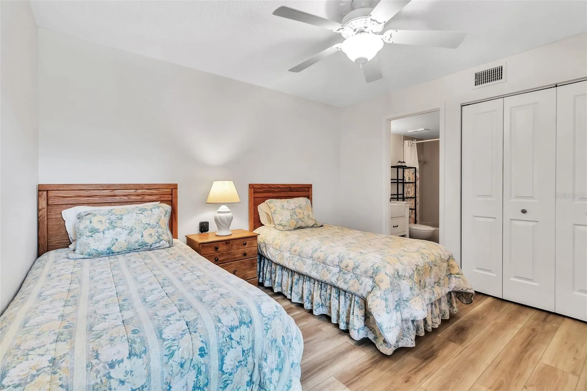 5224 Lake Village Drive Sarasota FL 34235