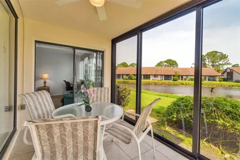 5224 Lake Village Drive Sarasota FL 34235
