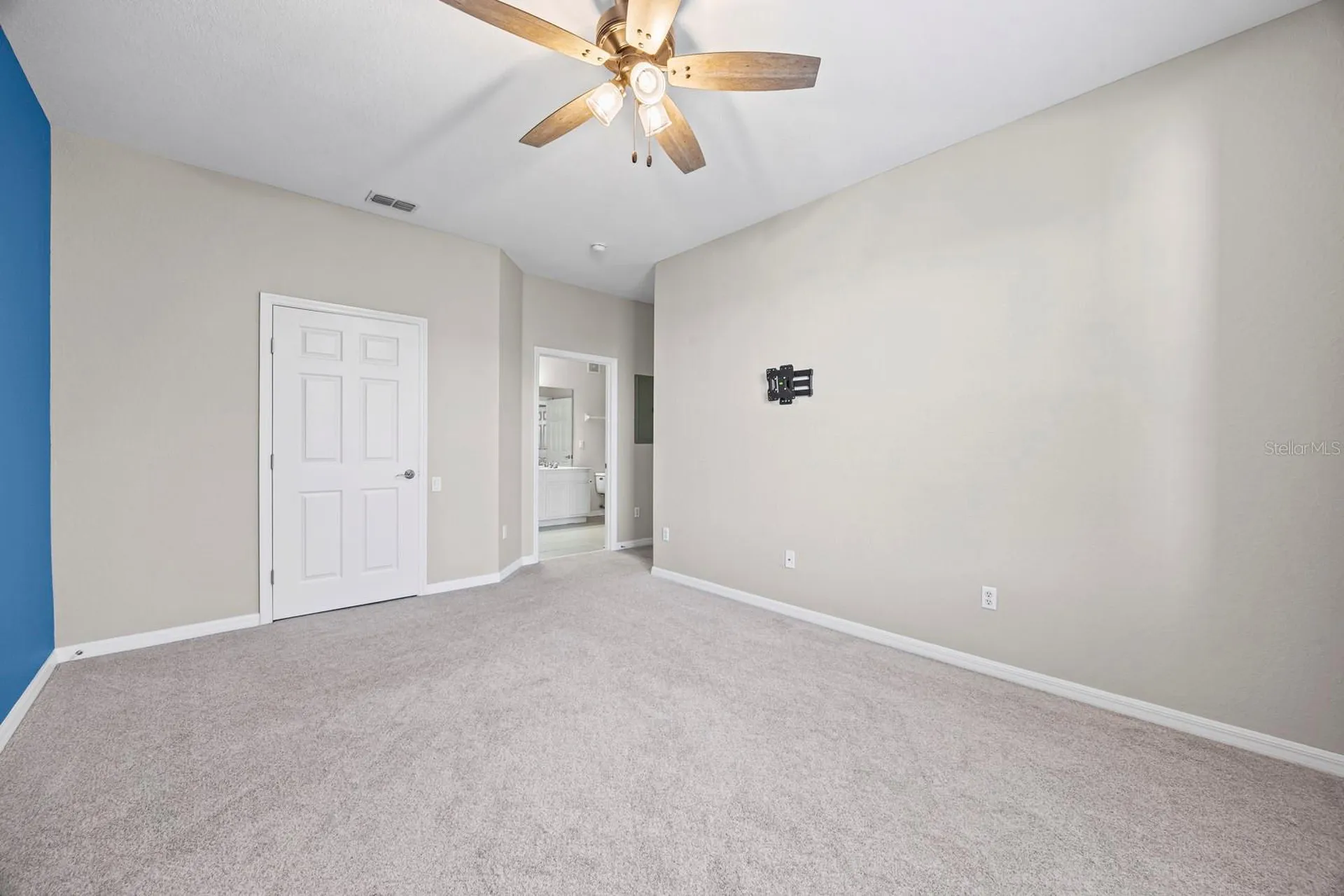 1355 Venezia Court Davenport FL 33896