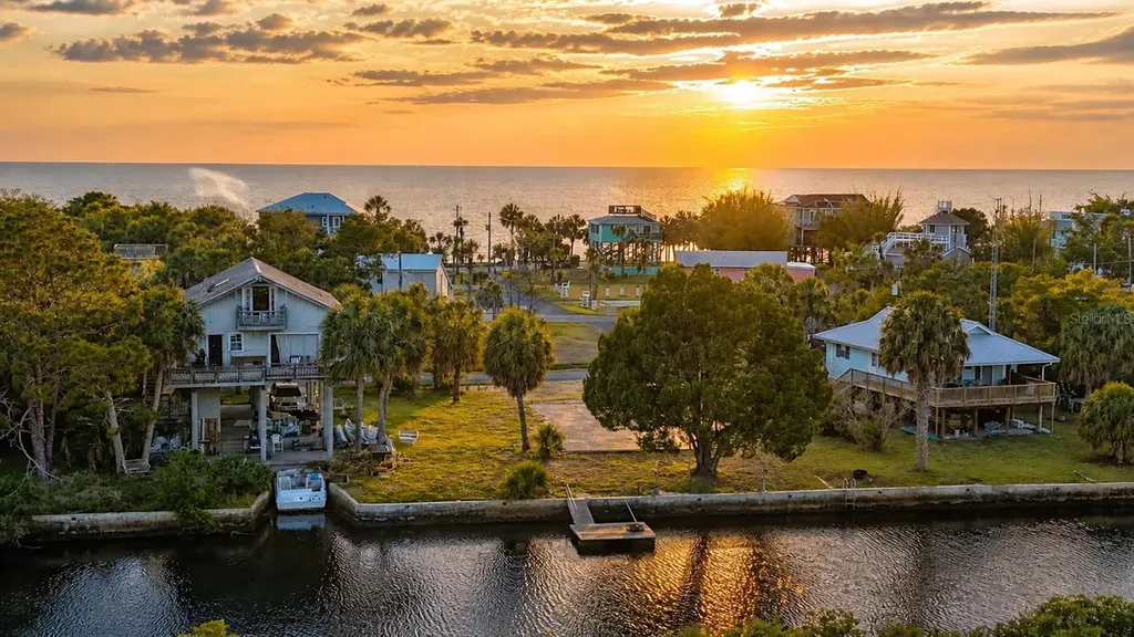 10166 Cabana Street Weeki Wachee FL 34607