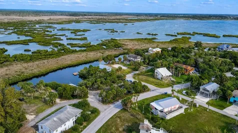 10166 Cabana Street Weeki Wachee FL 34607