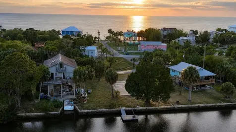 10166 Cabana Street Weeki Wachee FL 34607