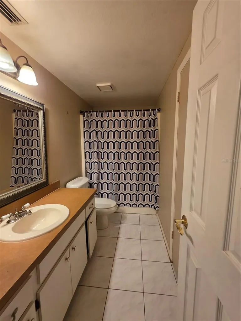 10113 Timber Oaks Court Tampa FL 33615