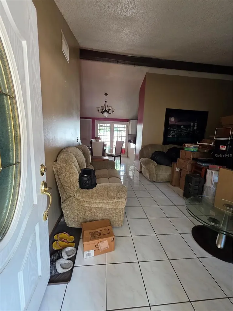10113 Timber Oaks Court Tampa FL 33615