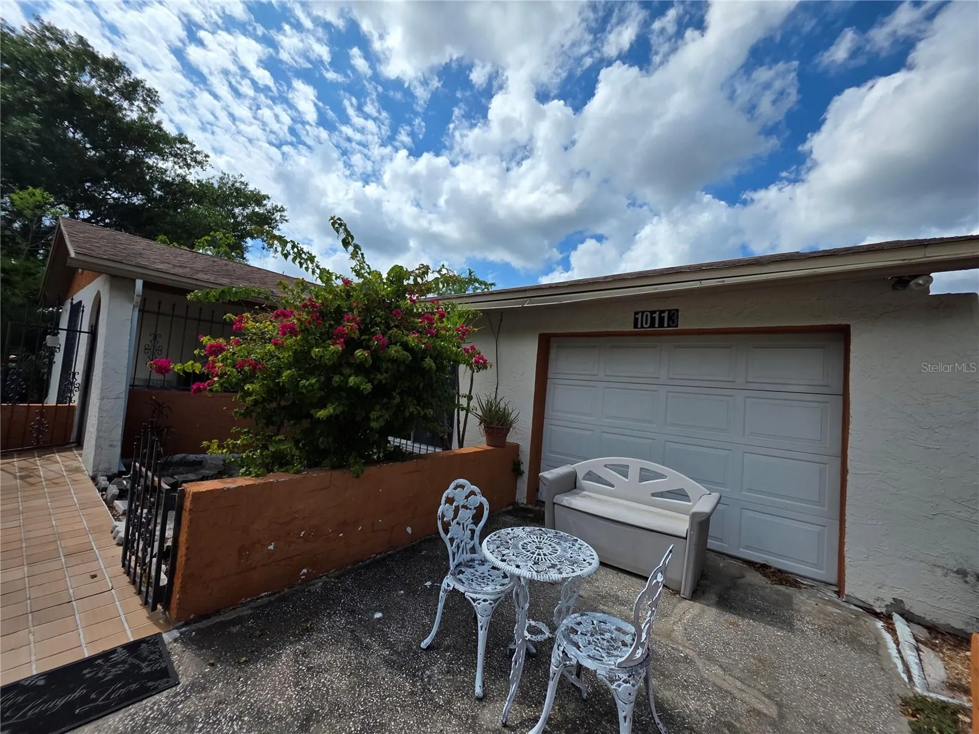 10113 Timber Oaks Court Tampa FL 33615