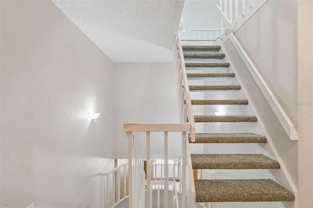 487 Pinellas Bayway S St Petersburg FL 33715