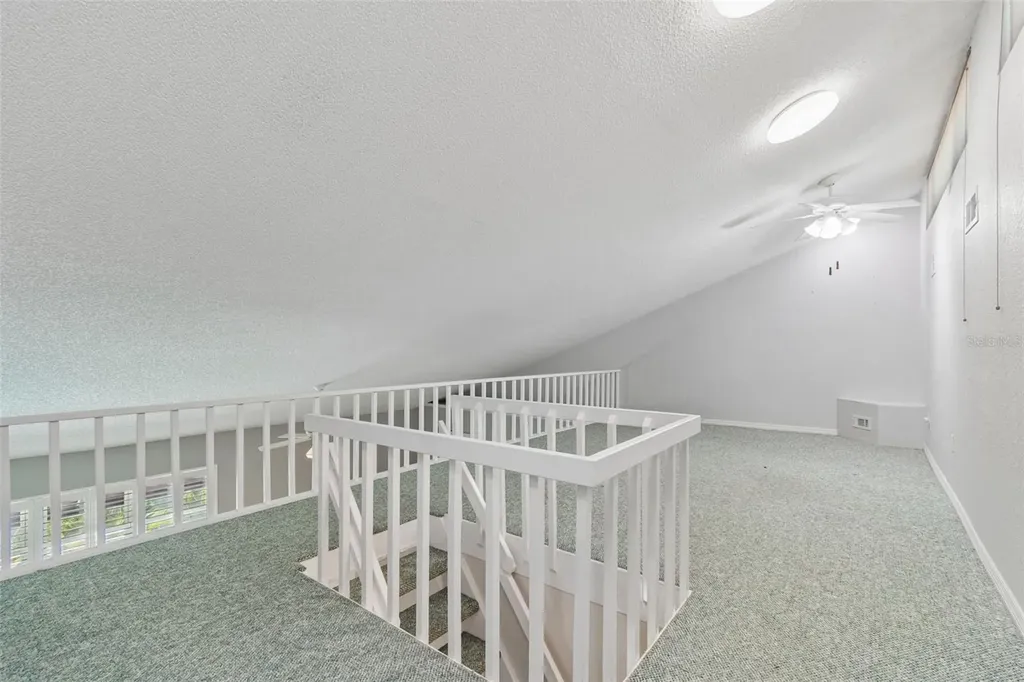 487 Pinellas Bayway S St Petersburg FL 33715