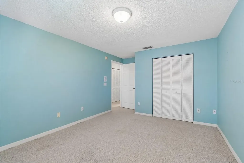 487 Pinellas Bayway S St Petersburg FL 33715
