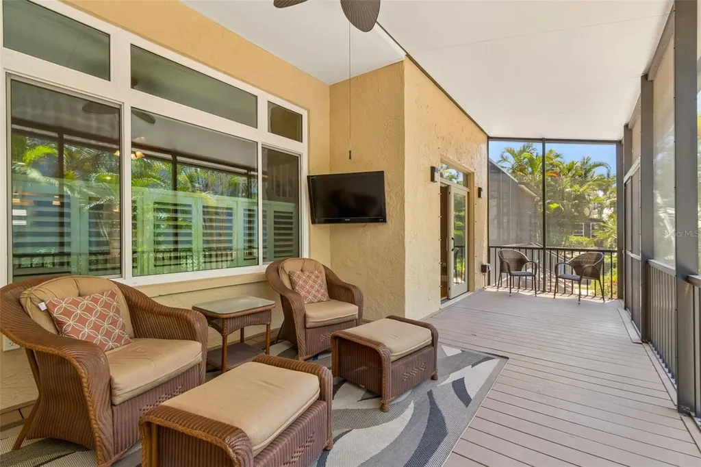 487 Pinellas Bayway S St Petersburg FL 33715