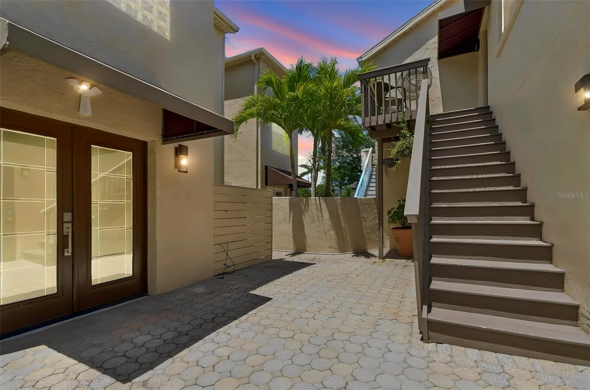 487 Pinellas Bayway S St Petersburg FL 33715