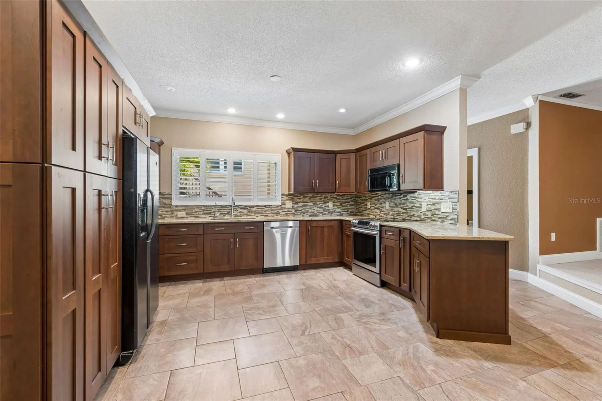 487 Pinellas Bayway S St Petersburg FL 33715