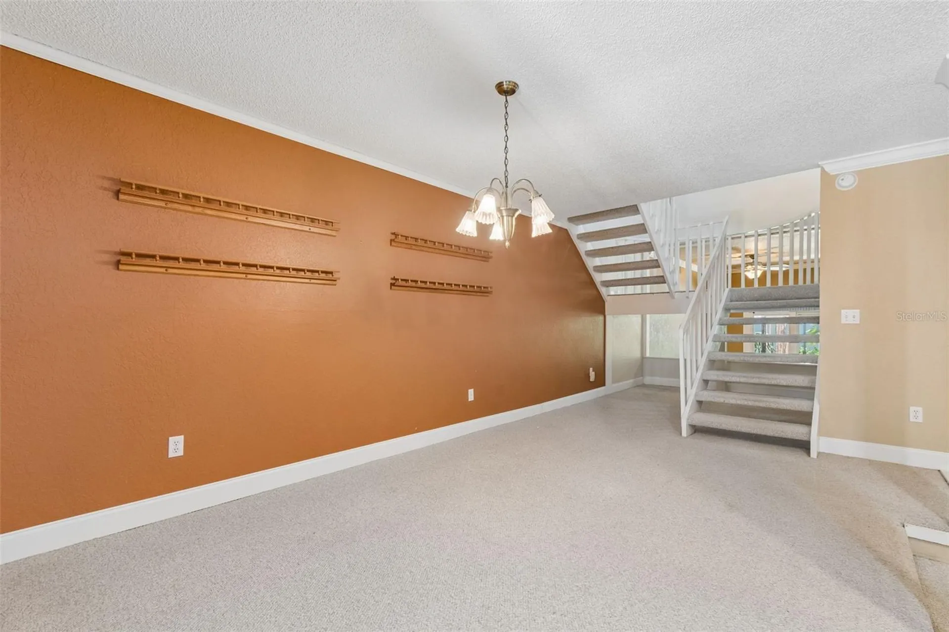 487 Pinellas Bayway S St Petersburg FL 33715