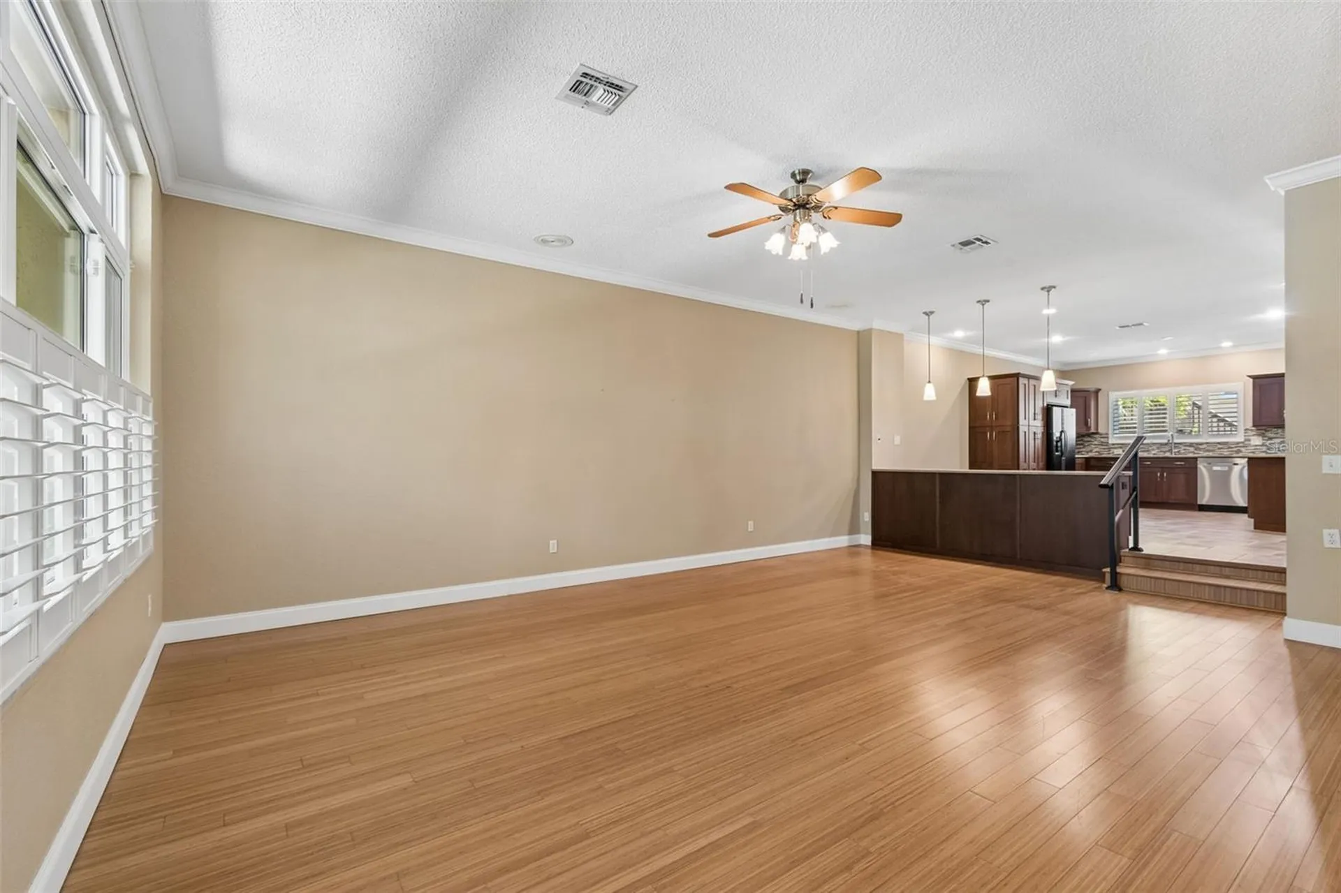 487 Pinellas Bayway S St Petersburg FL 33715