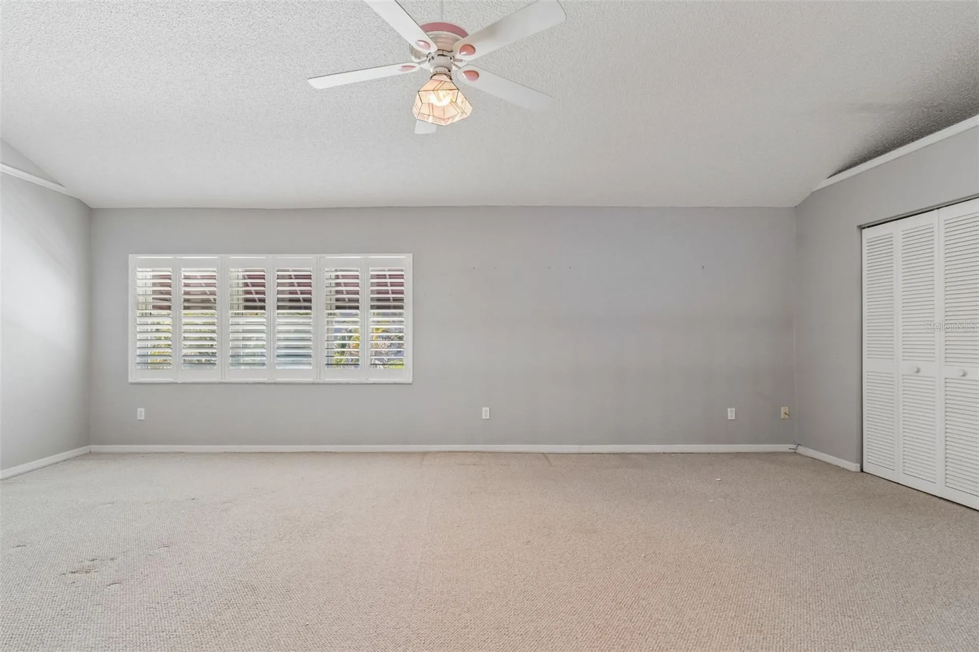 487 Pinellas Bayway S St Petersburg FL 33715