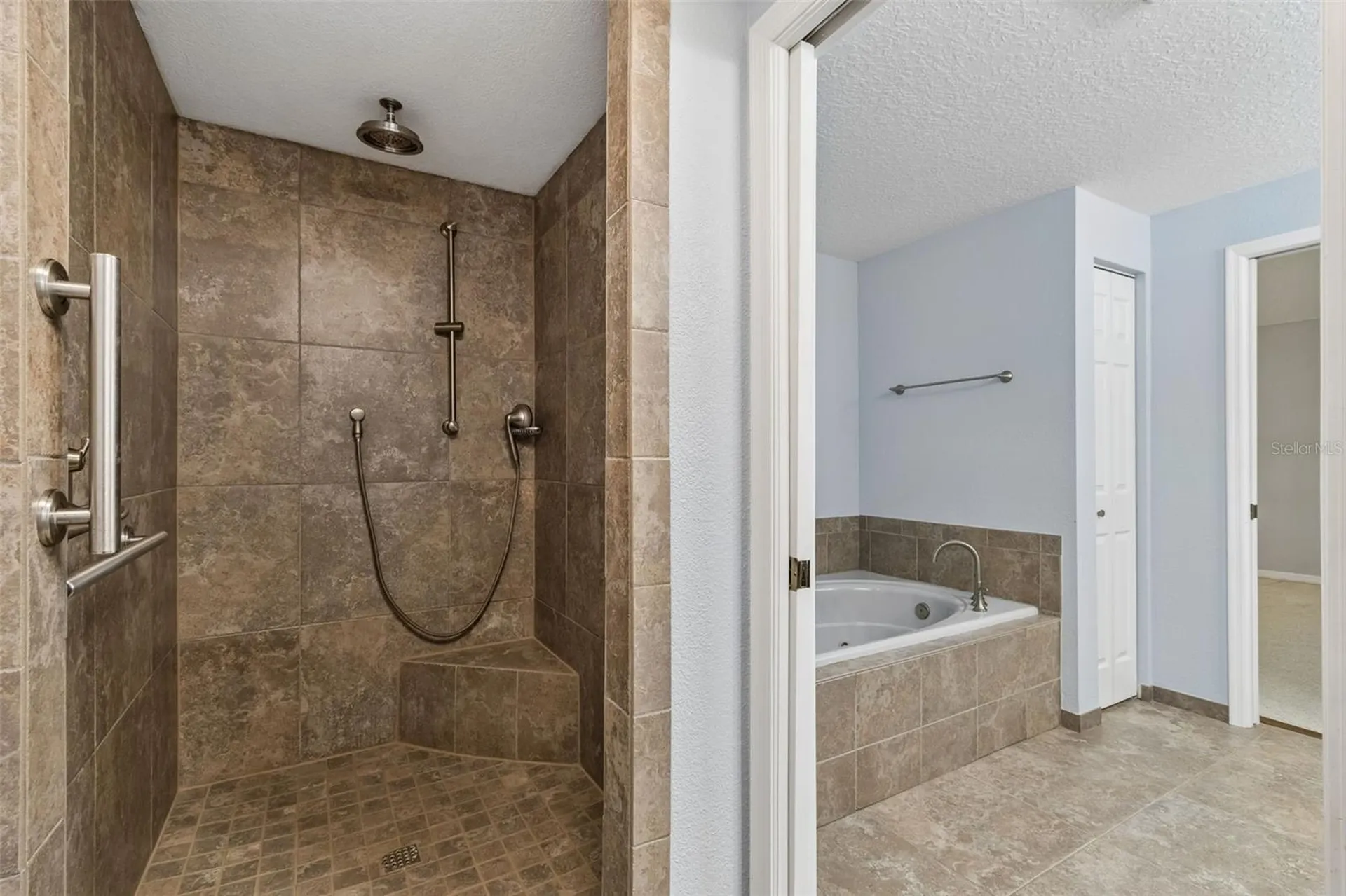 487 Pinellas Bayway S St Petersburg FL 33715