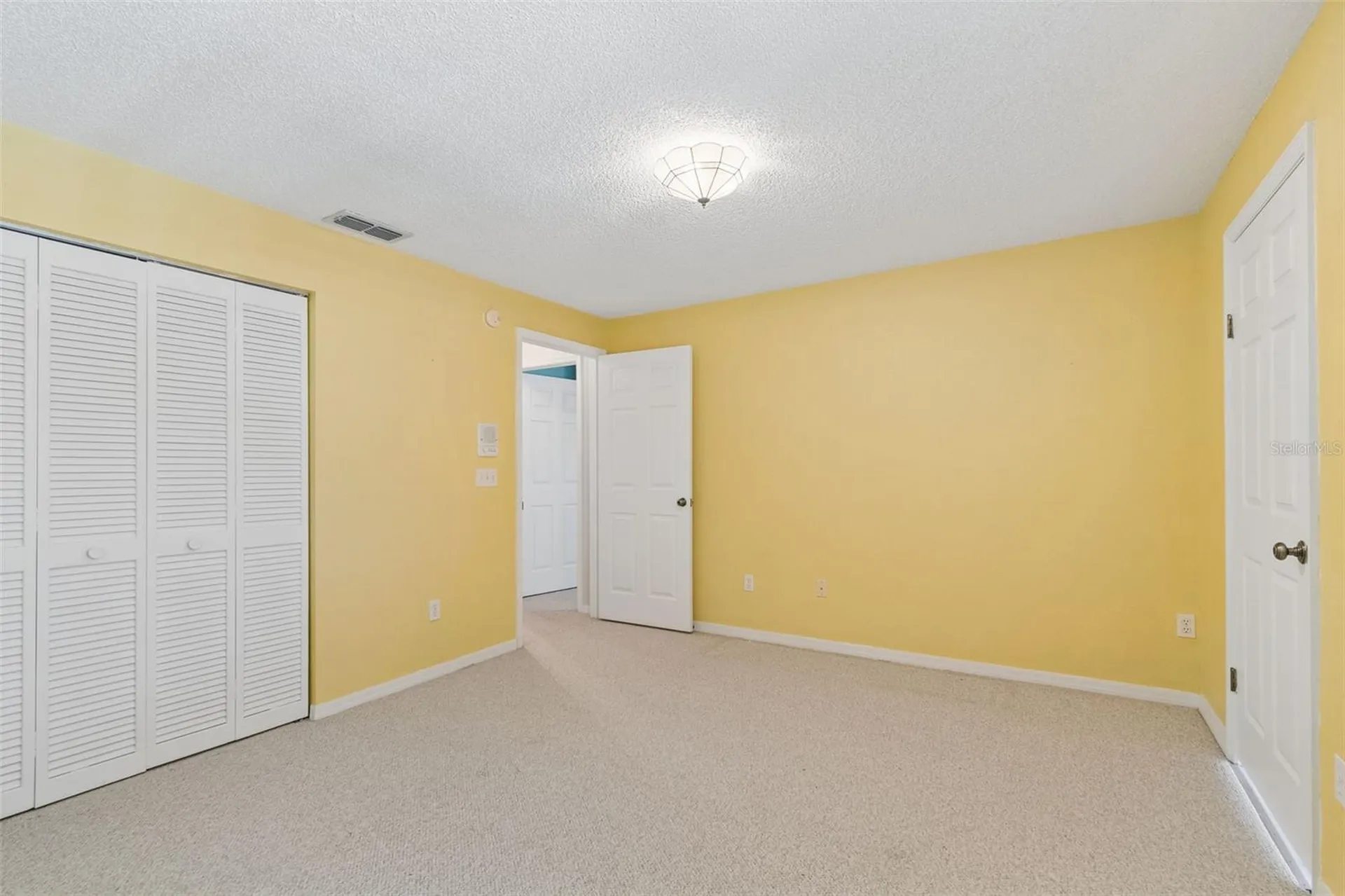 487 Pinellas Bayway S St Petersburg FL 33715