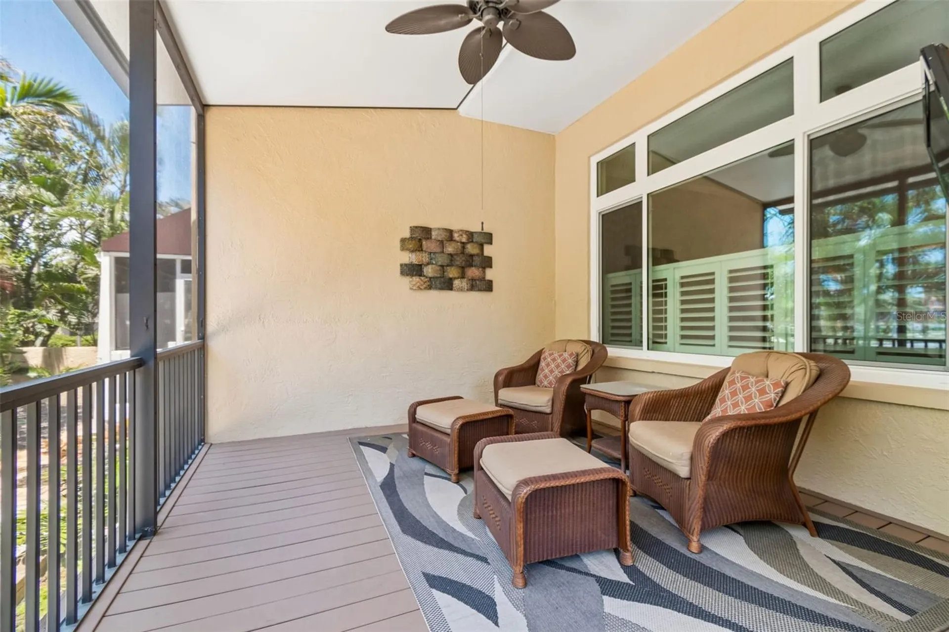 487 Pinellas Bayway S St Petersburg FL 33715