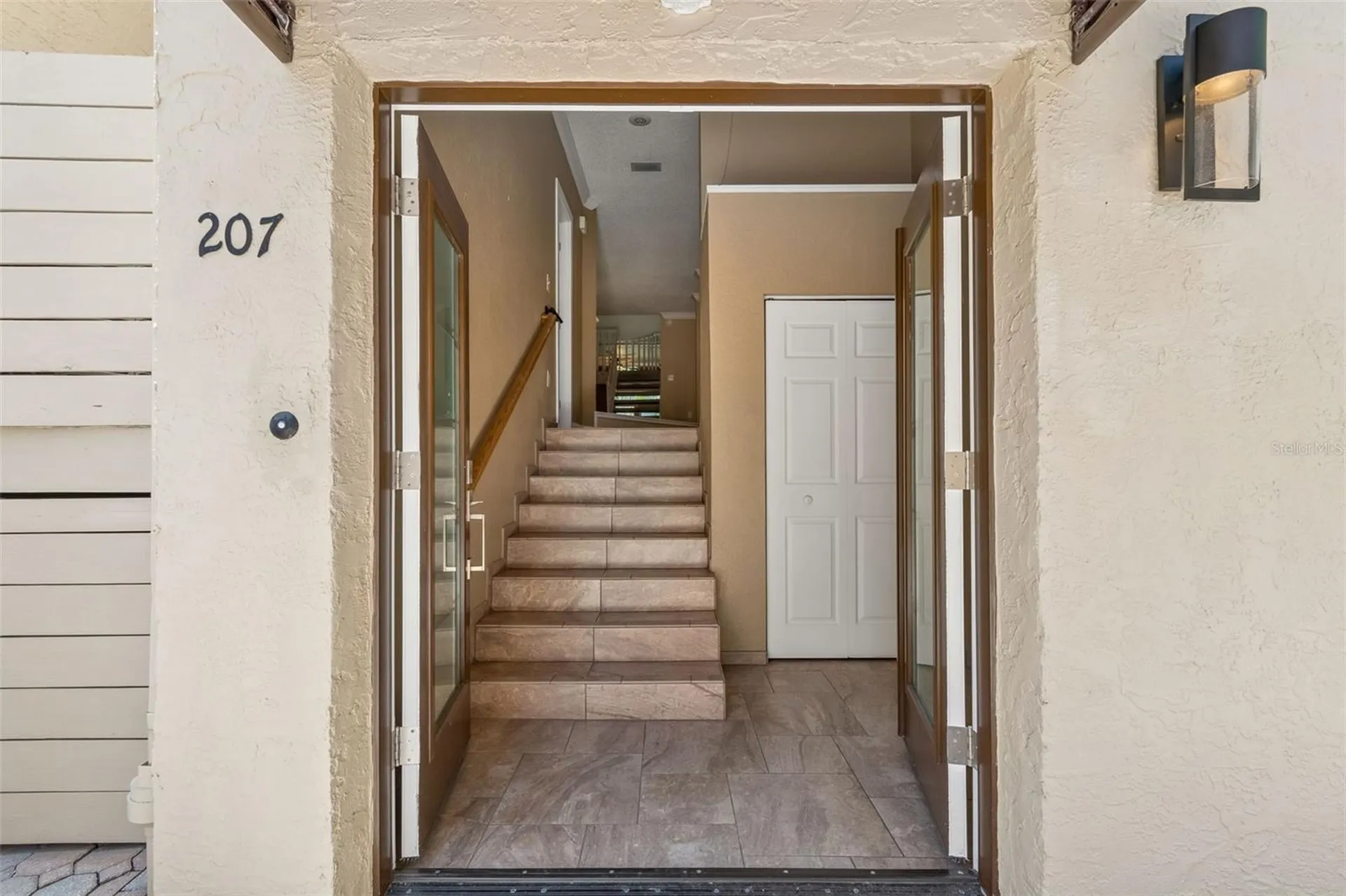 487 Pinellas Bayway S St Petersburg FL 33715