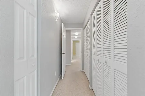 487 Pinellas Bayway S St Petersburg FL 33715