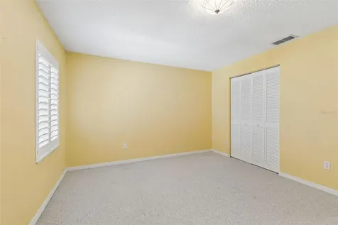 487 Pinellas Bayway S St Petersburg FL 33715