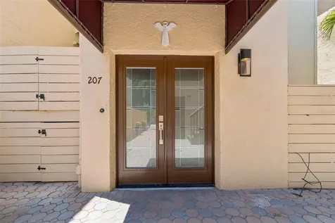 487 Pinellas Bayway S St Petersburg FL 33715