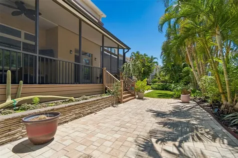 487 Pinellas Bayway S St Petersburg FL 33715