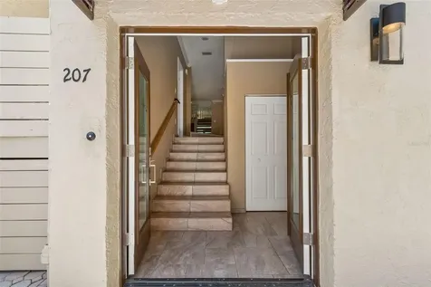 487 Pinellas Bayway S St Petersburg FL 33715
