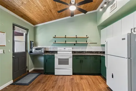 487 Pinellas Bayway S St Petersburg FL 33715