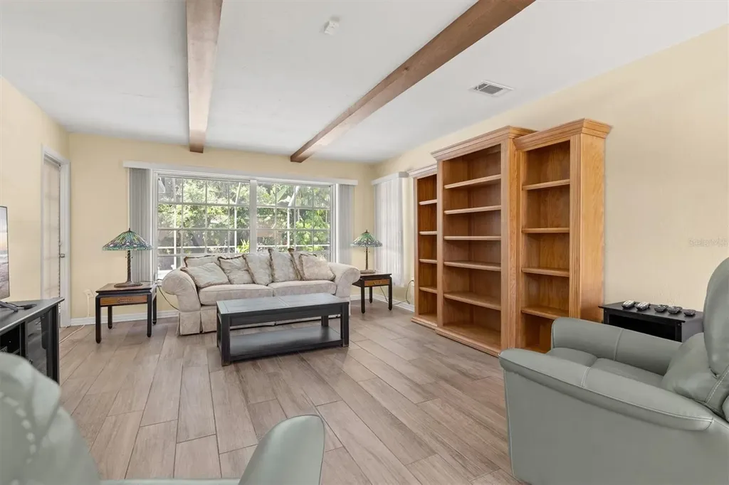 6533 Bowline Drive Sarasota FL 34231